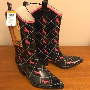Bit and Bridle rubber rain boots size 8